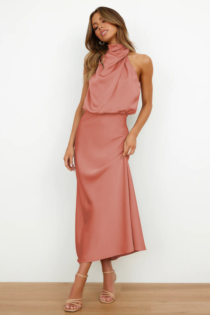 Carlina | Halterneck Lang Satin Kleid