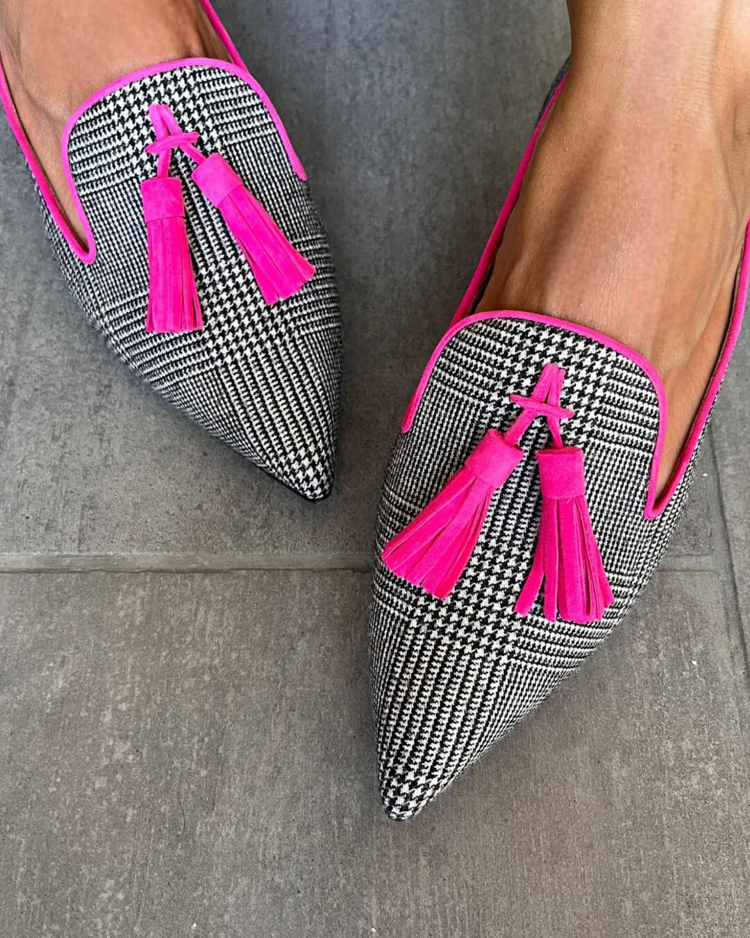 SPITZLOAFER MIT FLUO FRANSEN