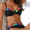 Sexy Bikinis mit Farbblockdruck