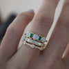 Bague vintage avec opale blanche et verte