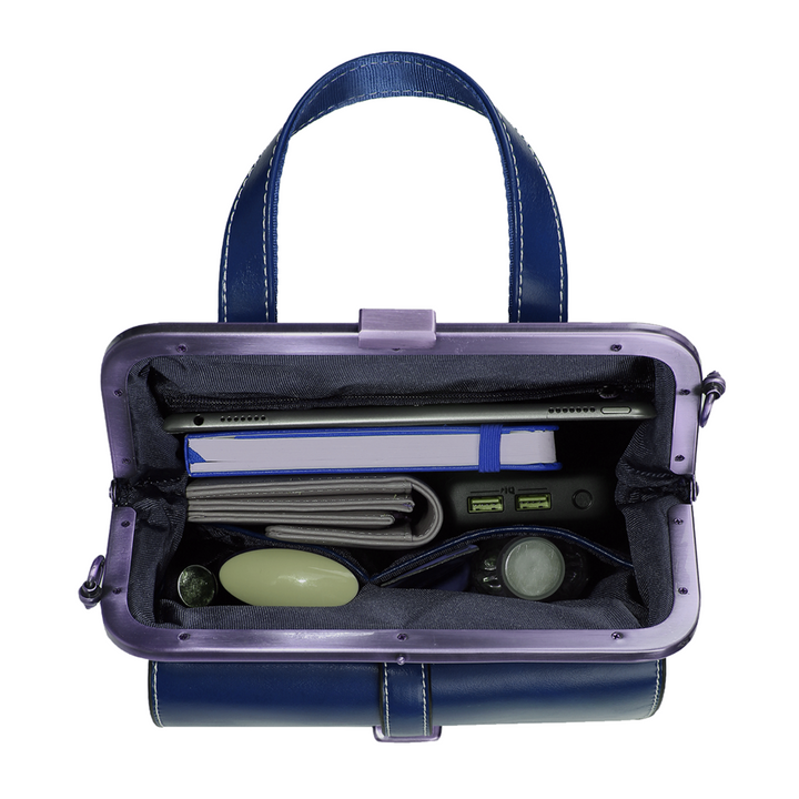 Victoria | Wasserdichter Umhänge-Rucksack von Hannah