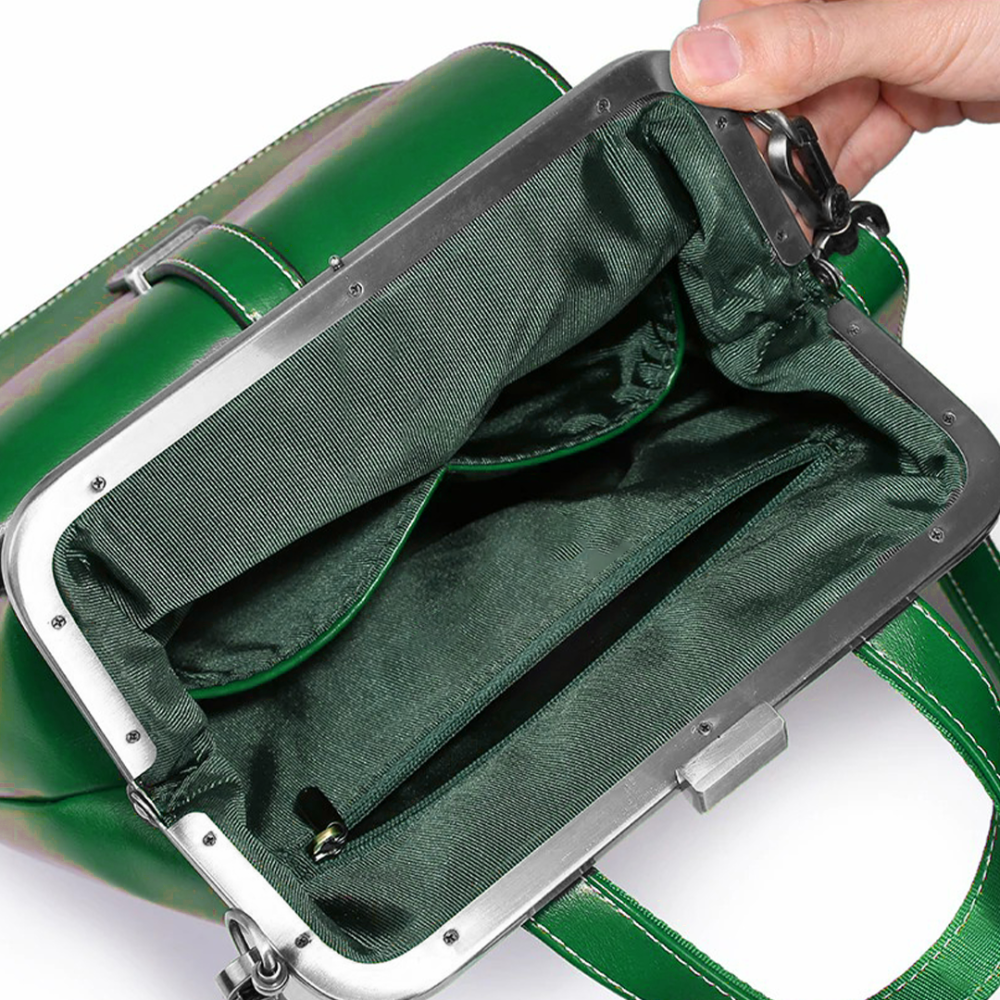 Victoria | Wasserdichter Umhänge-Rucksack von Hannah