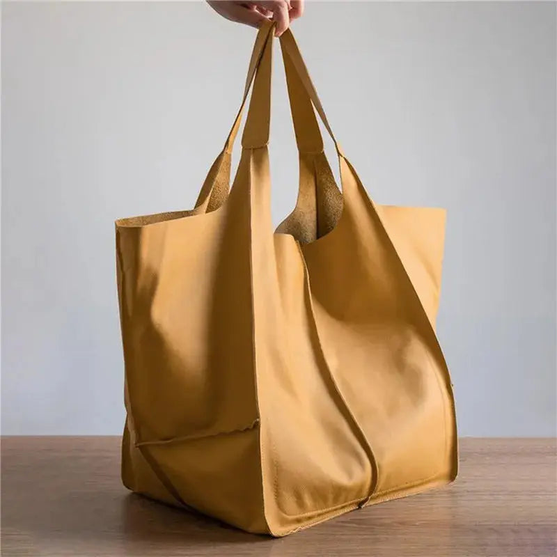 Lauras zeitlose Anziehung | Vintage-Lederhandtasche
