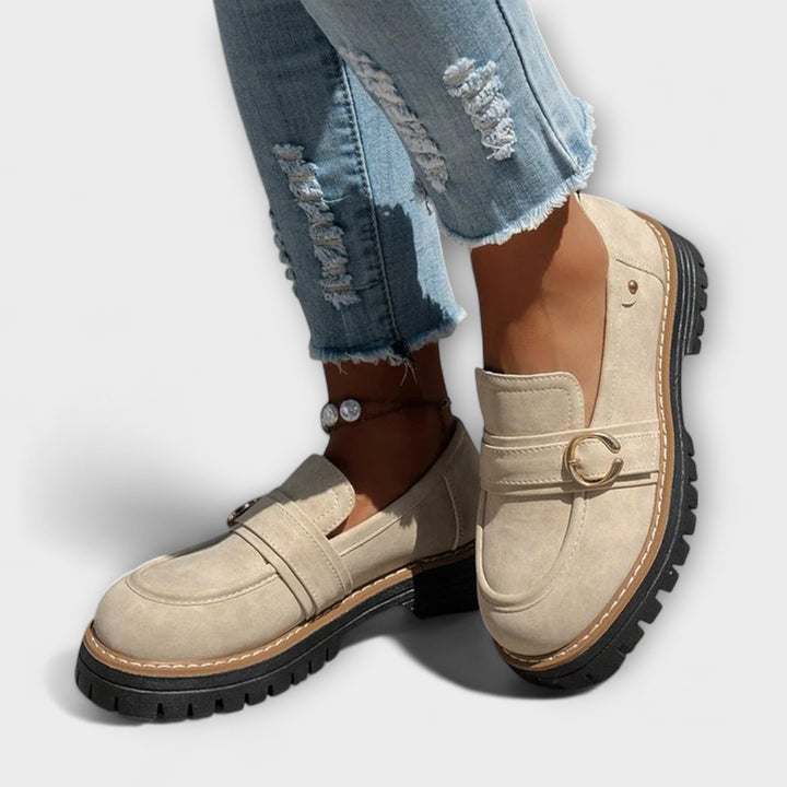 Lora – Legere Slipper mit runder Spitze